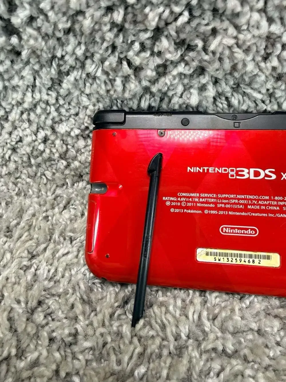 Nintendo 3DS XL Pokémon X and Y Limited Edition Red Handheld Console